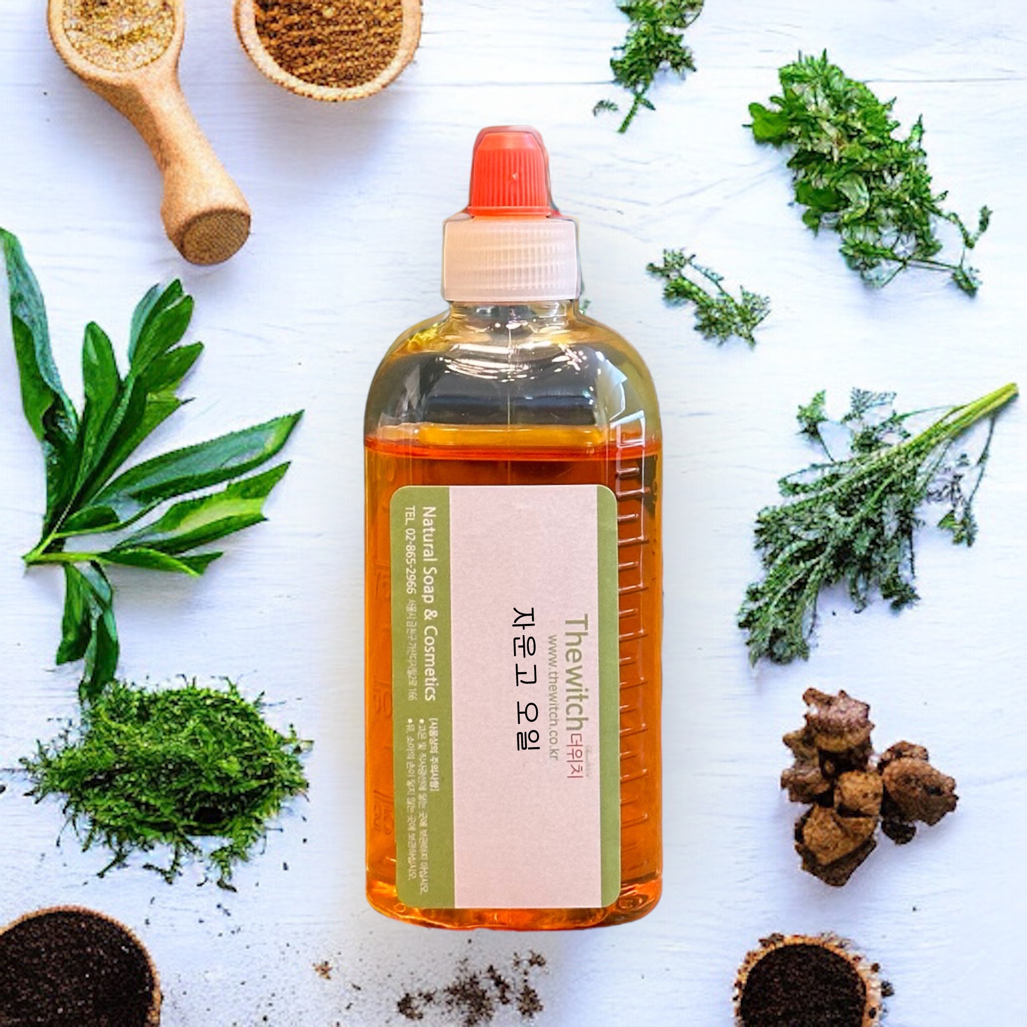 더위치 자운고오일 (해바라기) 100ml 자초 당귀 감국 감초 고삼 금은화 백지 연교 유근피 작약 지실 진피 황금